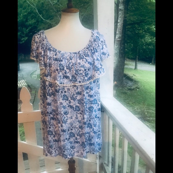 Nine Four One Tops - Nine Four One Floral & Ruffle Top 1X FREE SHIP